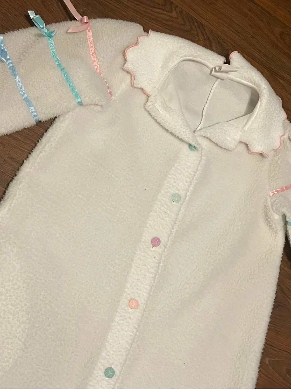 Vintage 70’s Her Majesty Girls Robe Size 8